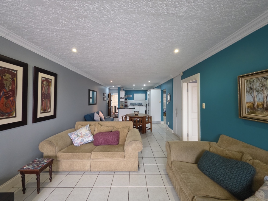 2 Bedroom Property for Sale in Ferreira Town Eastern Cape